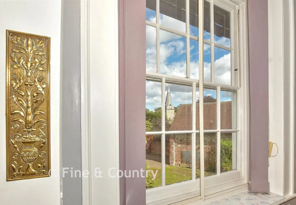 Internal Lifestyle Photograph - High Street, Fordwich, Canterbury, Kent - Wards of Kent