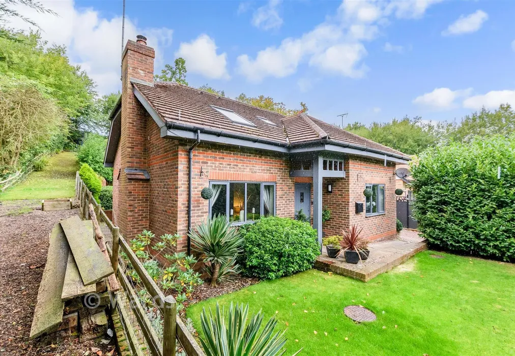 External (Web) - Valley Lane, Culverstone, Meopham, Kent - Wards of Kent