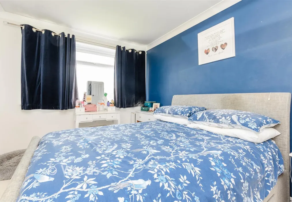Bedroom 1 - Courtfield Avenue, Lordswood, Chatham, Kent - Wards of Kent