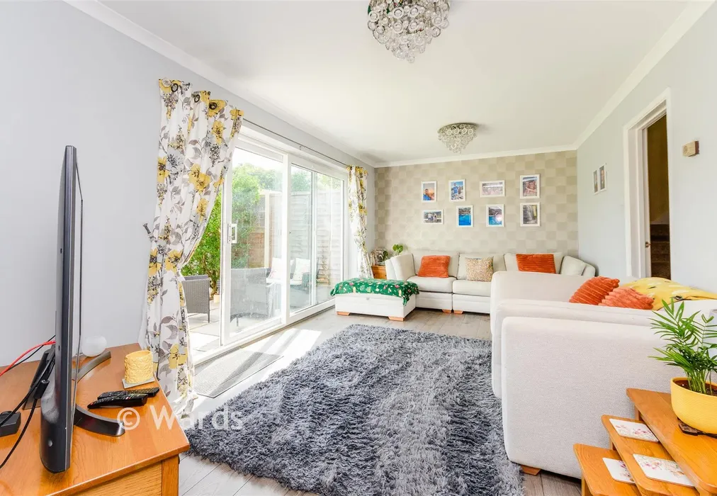 Lounge - Courtfield Avenue, Lordswood, Chatham, Kent - Wards of Kent