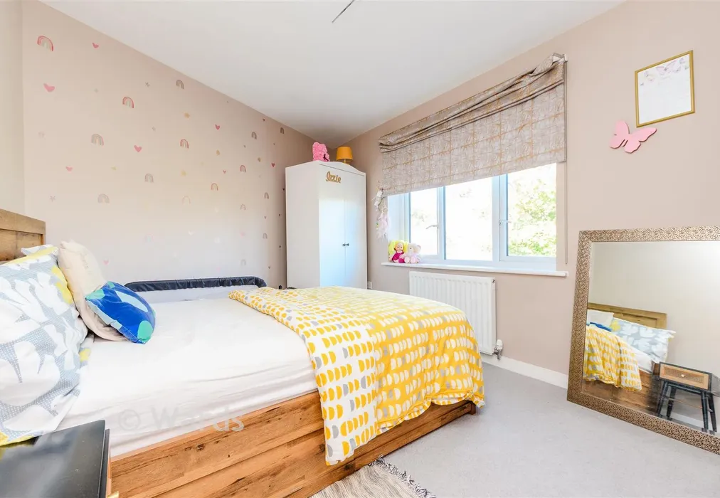 Bedroom 3 - Fairlawn Crescent, Greenhithe, Kent - Wards of Kent