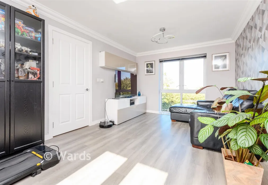 Lounge - Fairlawn Crescent, Greenhithe, Kent - Wards of Kent