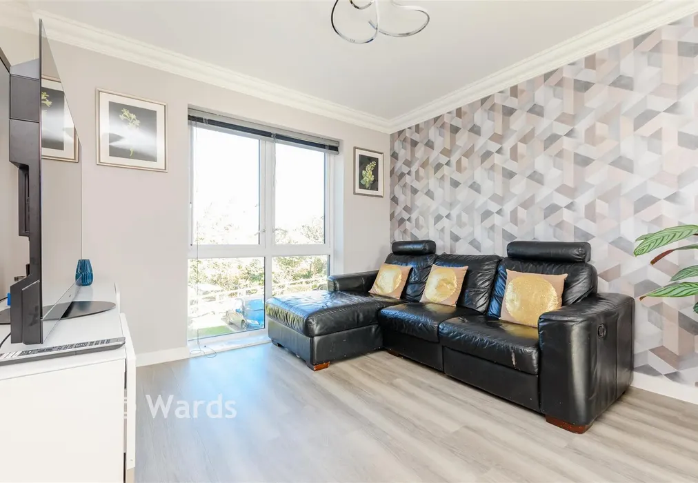 Lounge - Fairlawn Crescent, Greenhithe, Kent - Wards of Kent