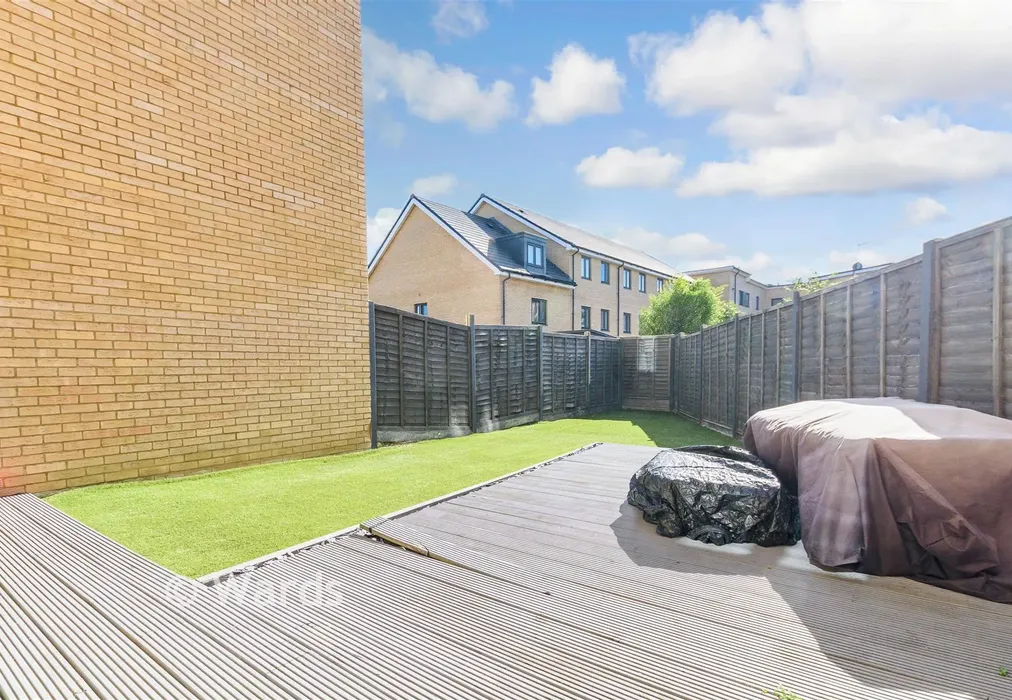 Rear Garden - Fairlawn Crescent, Greenhithe, Kent - Wards of Kent
