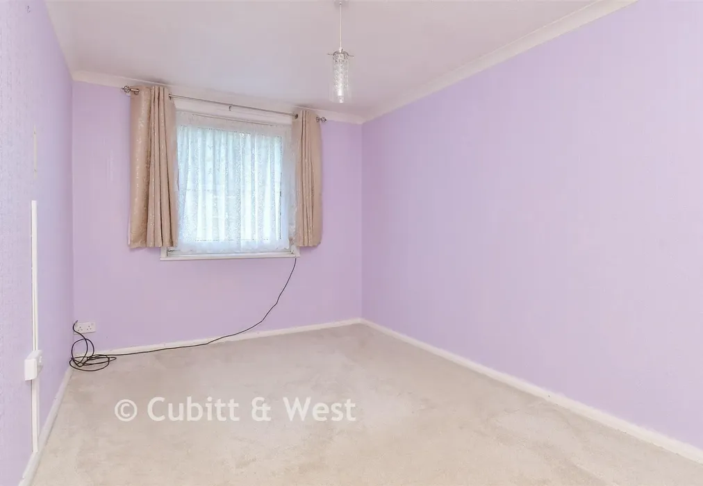 Bedroom 2 - Burstead Close, Hollingdean, Brighton, East Sussex - Wards of Kent