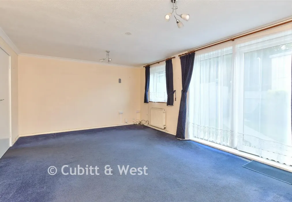 Lounge - Burstead Close, Hollingdean, Brighton, East Sussex - Wards of Kent