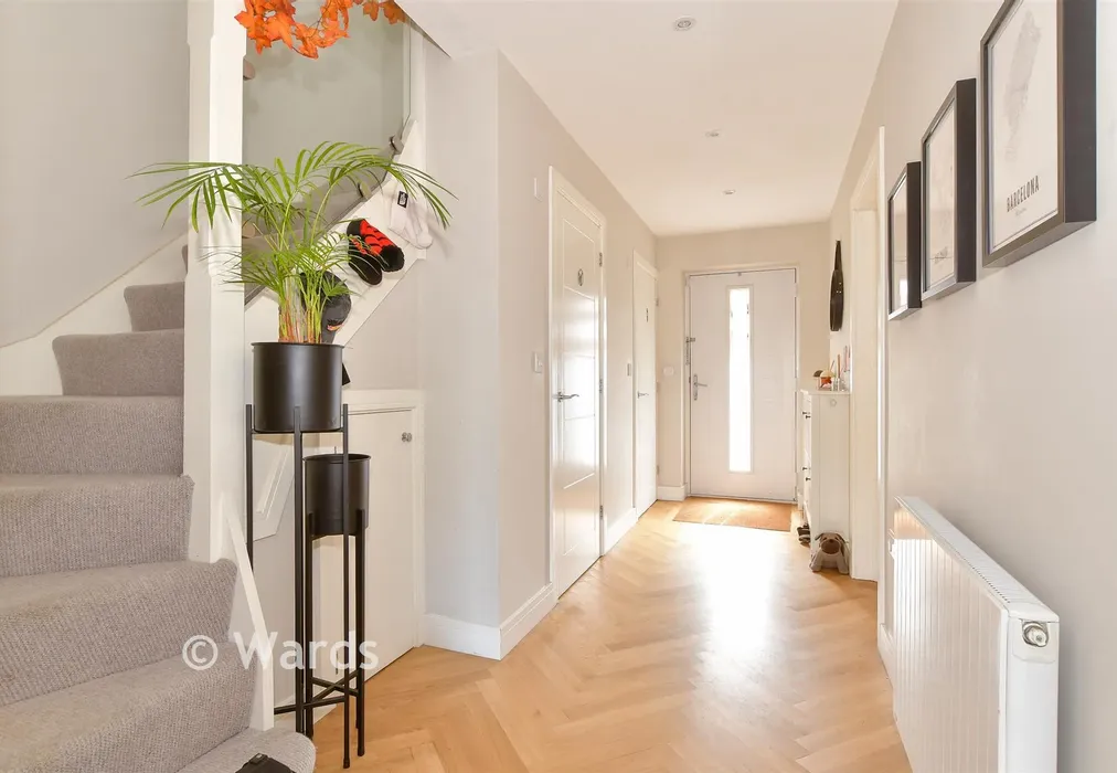 Hallway - Commodores Close, Minster-On-Sea, Sheerness, Kent - Wards of Kent