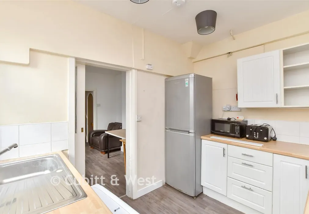 Kitchen - Hartington Road, Brighton, East Sussex - Wards of Kent