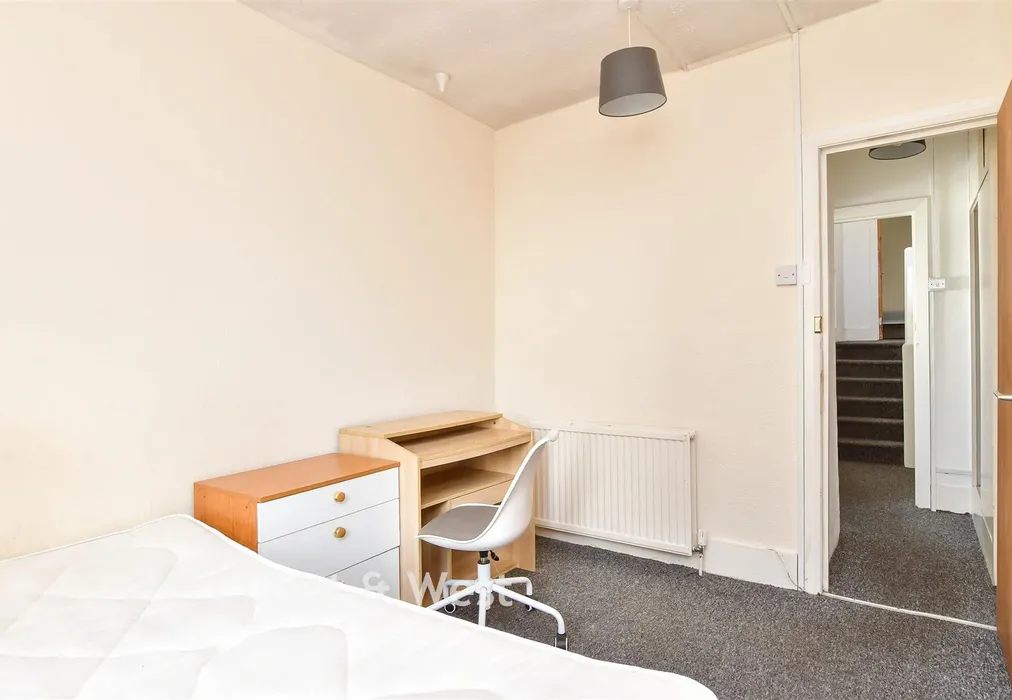 Bedroom 3 - Hartington Road, Brighton, East Sussex - Wards of Kent