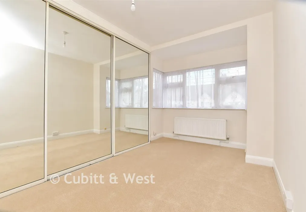 Bedroom 1 - Rectory Road, Sutton, Surrey - Wards of Kent
