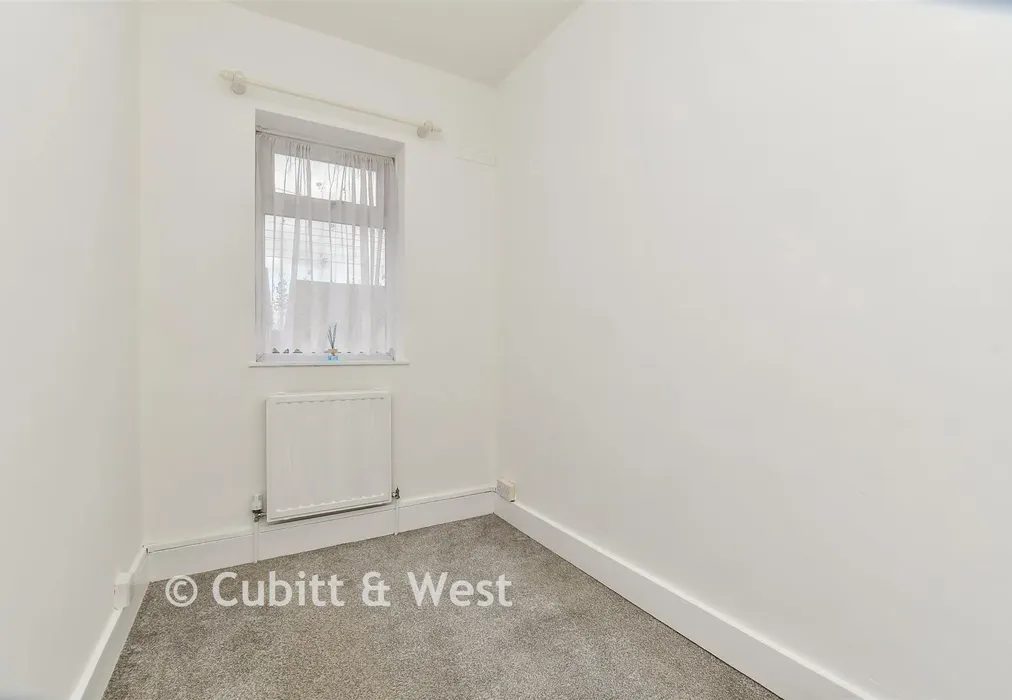 Bedroom 3 - Rectory Road, Sutton, Surrey - Wards of Kent