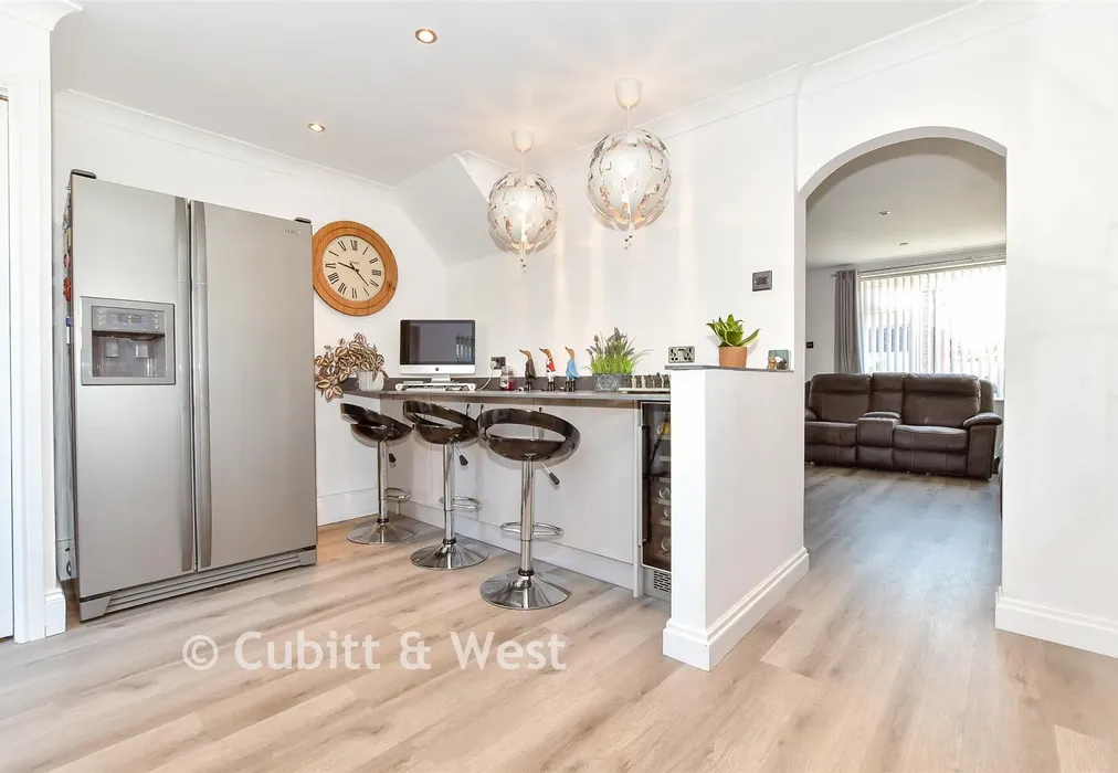Kitchen - Walnut Tree Close, Hayling Island, Hampshire - Wards of Kent