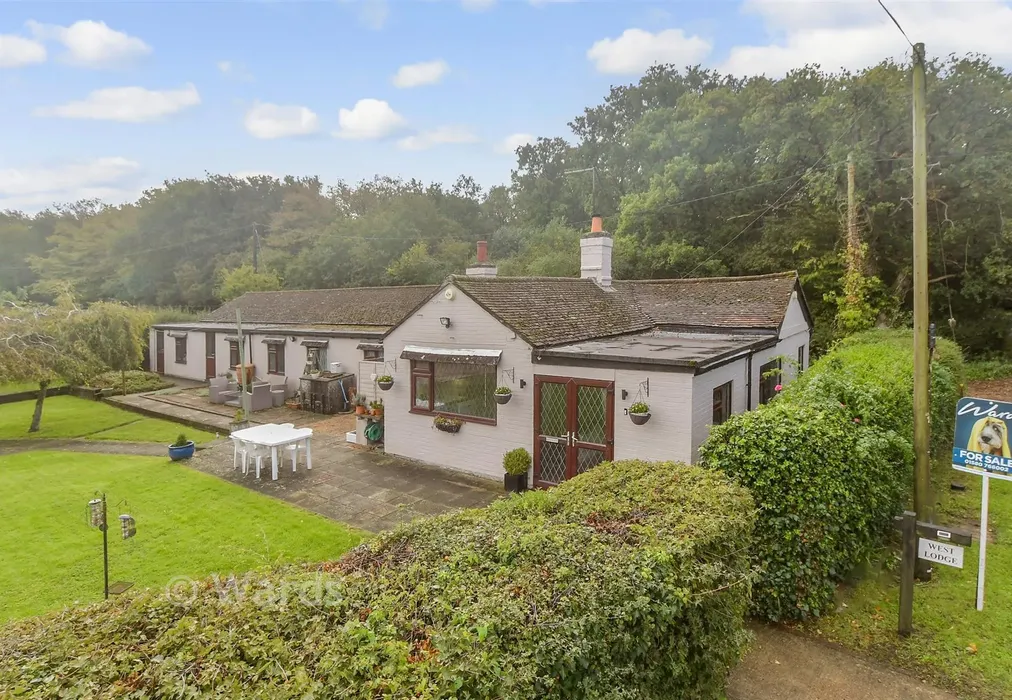 External (Web) - Bethersden Road, Woodchurch, Ashford, Kent - Wards of Kent