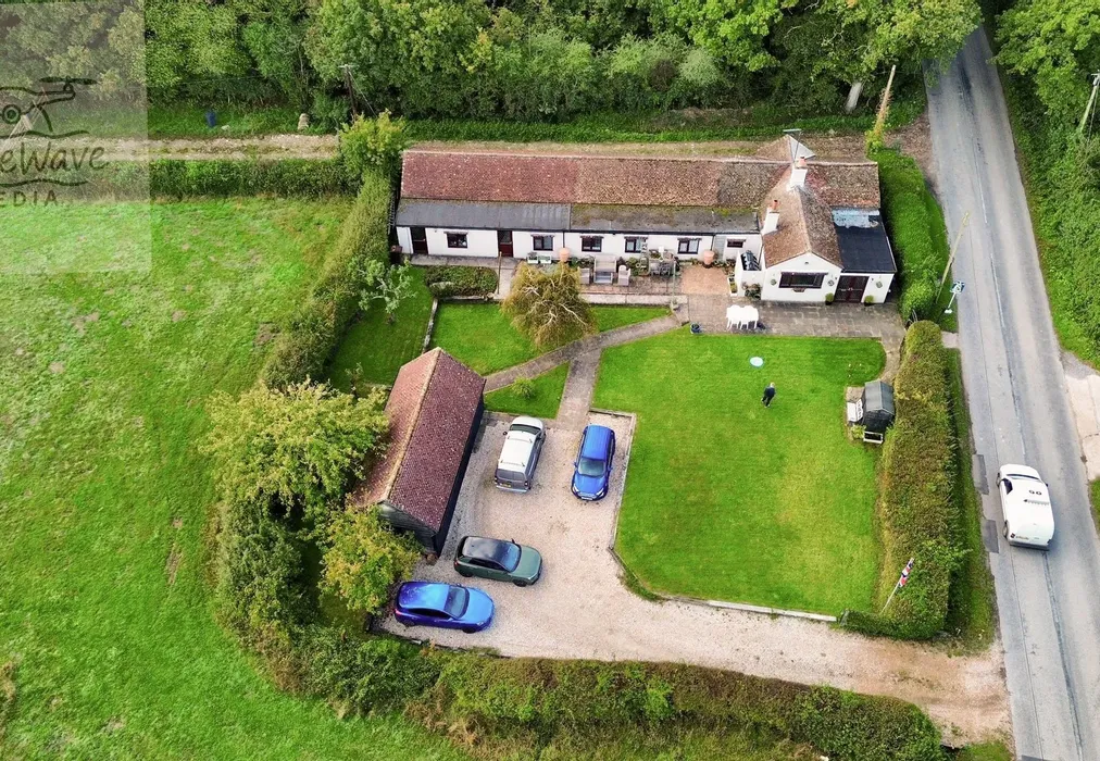 Front Surrounding Area - Bethersden Road, Woodchurch, Ashford, Kent - Wards of Kent