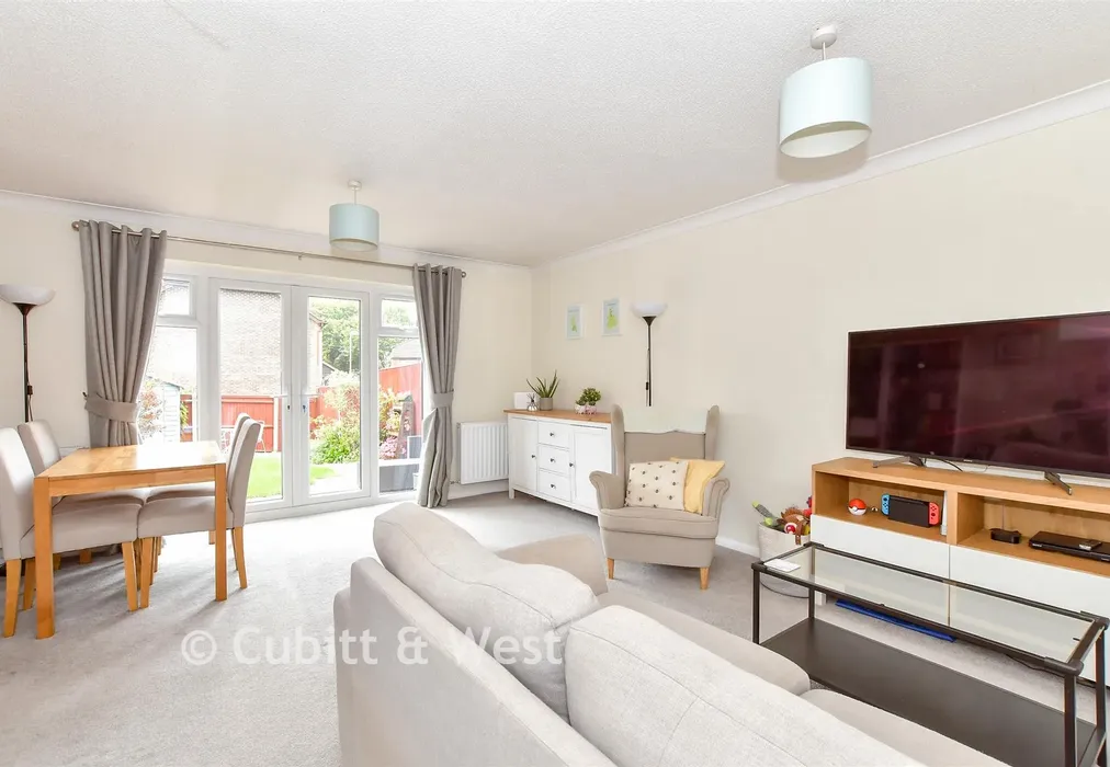 Lounge/Diner - Blackcap Close, Rowland's Castle, Hampshire - Wards of Kent