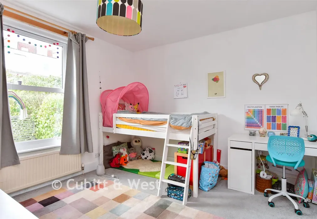 Bedroom 2 - Stanmer Park Road, Brighton, East Sussex - Wards of Kent