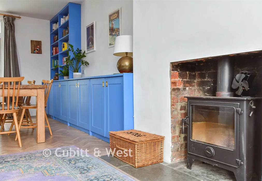 Internal Lifestyle Photograph - Stanmer Park Road, Brighton, East Sussex - Wards of Kent