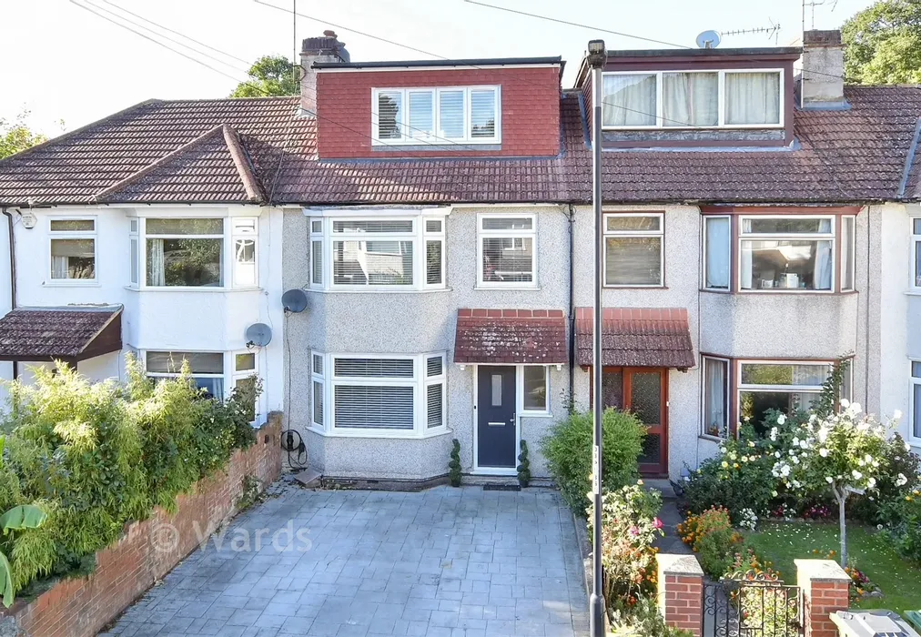 Front Web Edit - Streamdale, Abbey Wood - Wards of Kent