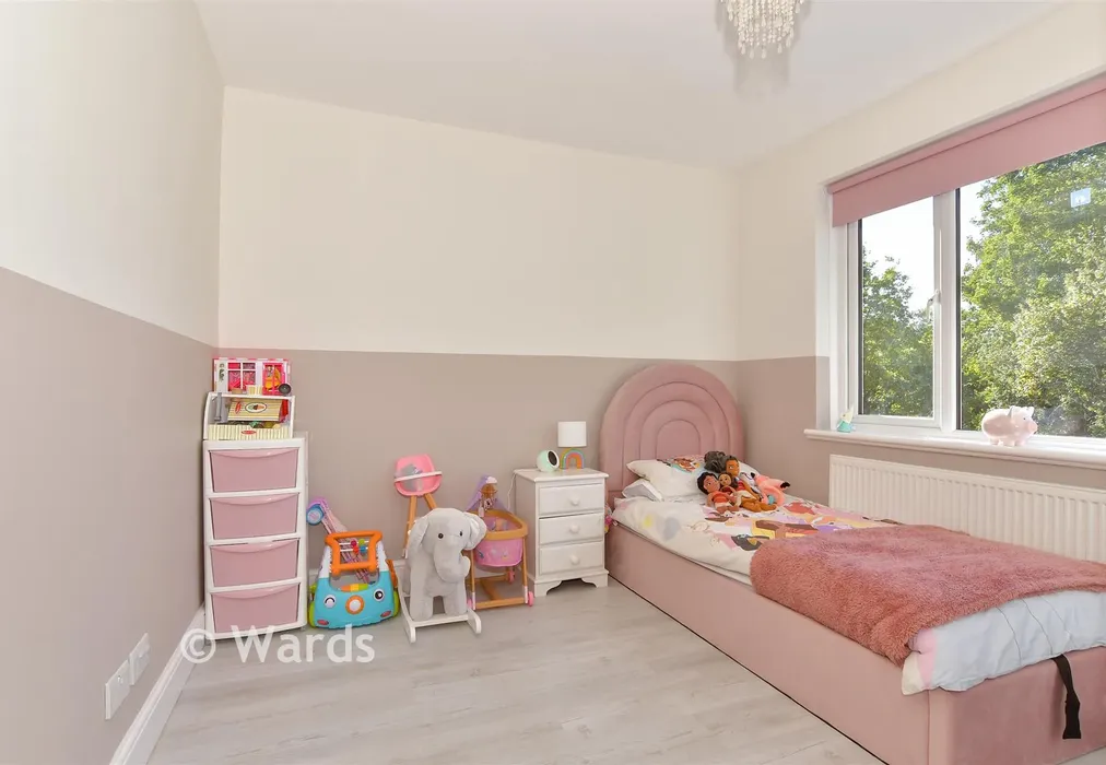 Bedroom 2 - Streamdale, Abbey Wood - Wards of Kent