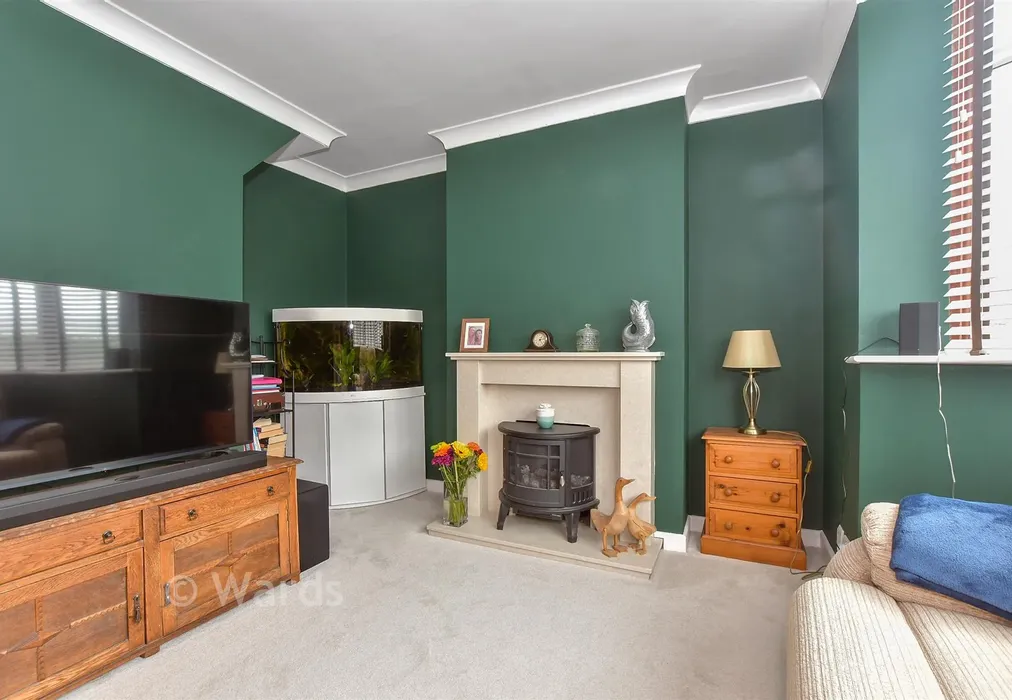 Lounge - Essella Road, Ashford, Kent - Wards of Kent