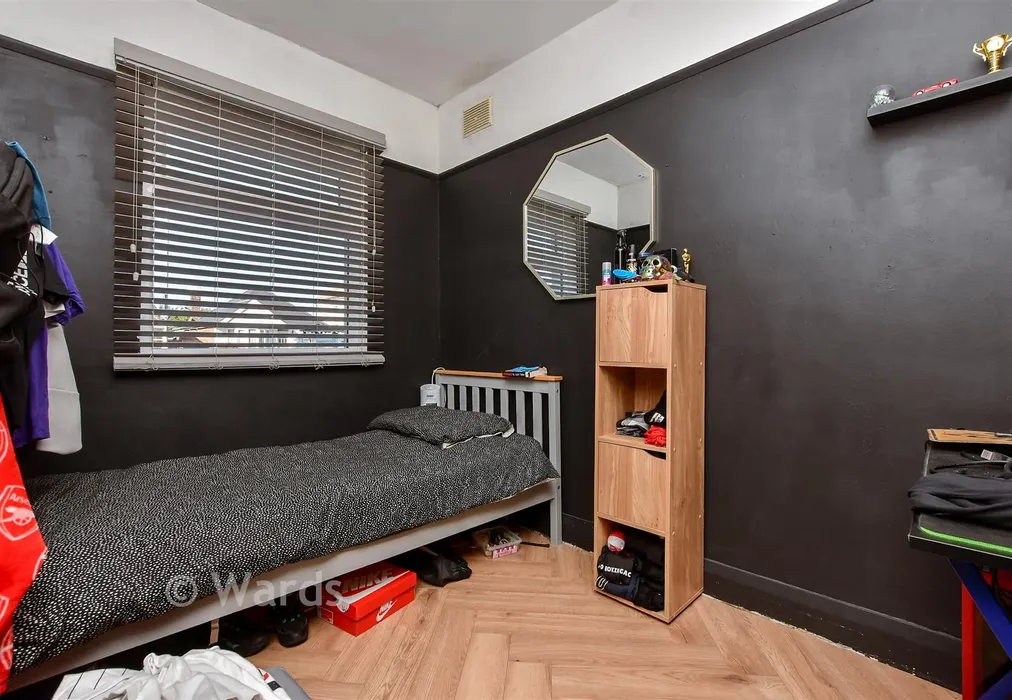 Bedroom 2 - Margate Road, Ramsgate, Kent - Wards of Kent