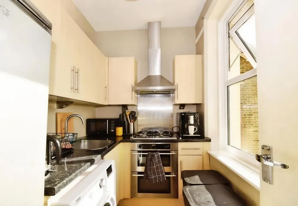 user_edited_photo... - Heathfield Road Croydon CR0 - Wards of Kent