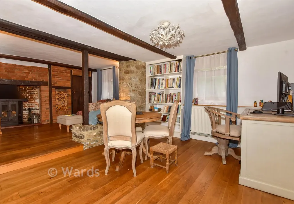 Dining Area - The Quarries, Boughton Monchelsea, Maidstone, Kent - Wards of Kent