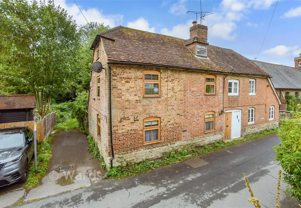 Front Elevation (Web) - The Quarries, Boughton Monchelsea, Maidstone, Kent - Wards of Kent