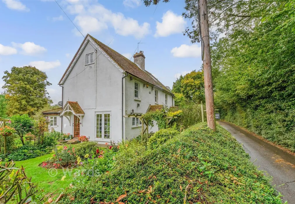 Front Web - Priestwood Road, Meopham, Gravesend, Kent - Wards of Kent