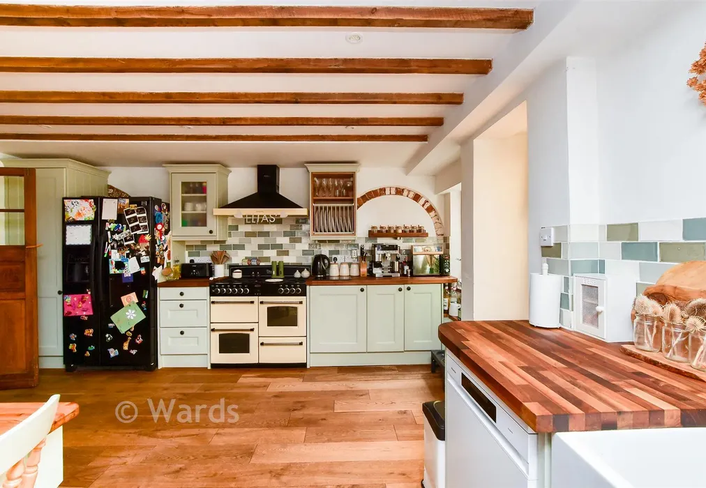 Kitchen - Nargate Street, Littlebourne, Canterbury, Kent - Wards of Kent