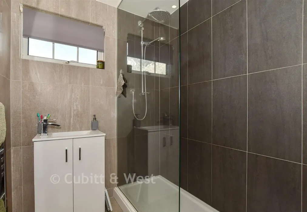 Shower Room - Berrymeade Walk, Ifield, Crawley, West Sussex - Wards of Kent