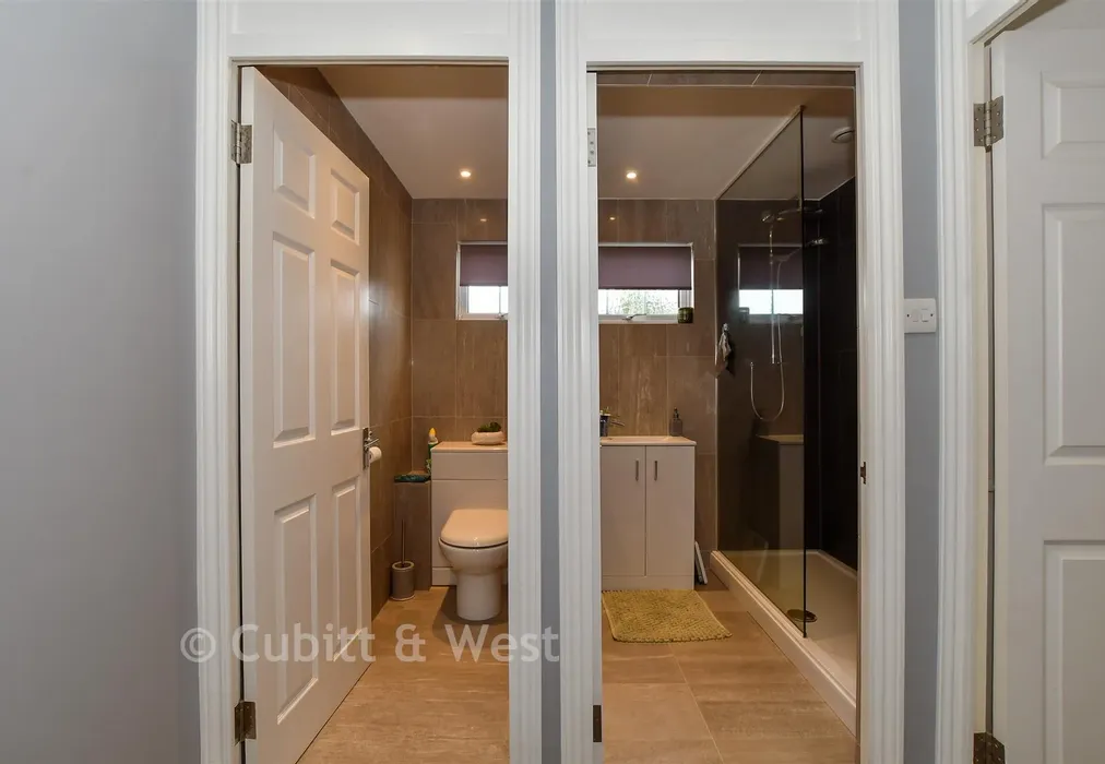 Internal Lifestyle Photograph - Berrymeade Walk, Ifield, Crawley, West Sussex - Wards of Kent