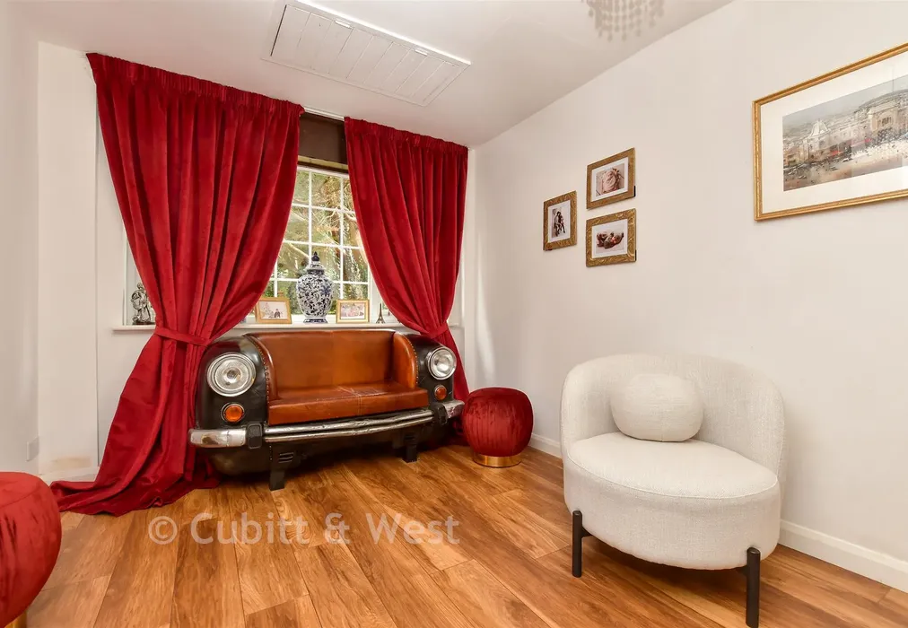 Sitting Area - Firs Road, Kenley, Surrey - Wards of Kent