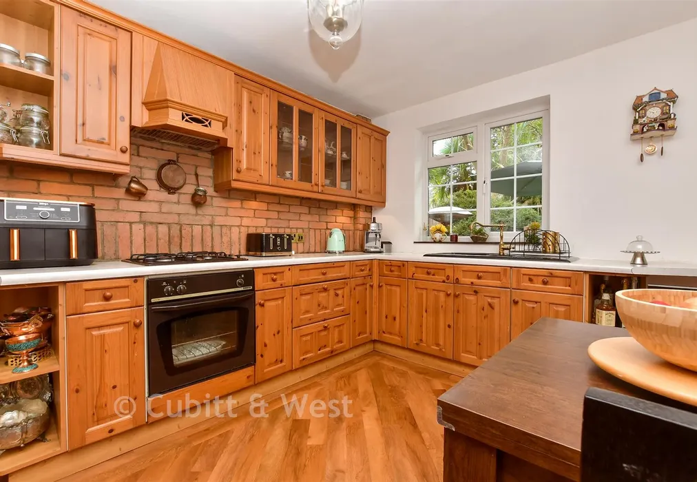 Kitchen - Firs Road, Kenley, Surrey - Wards of Kent