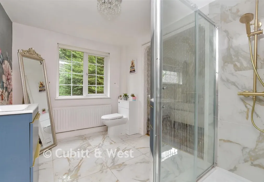 En-Suite Shower Room - Firs Road, Kenley, Surrey - Wards of Kent