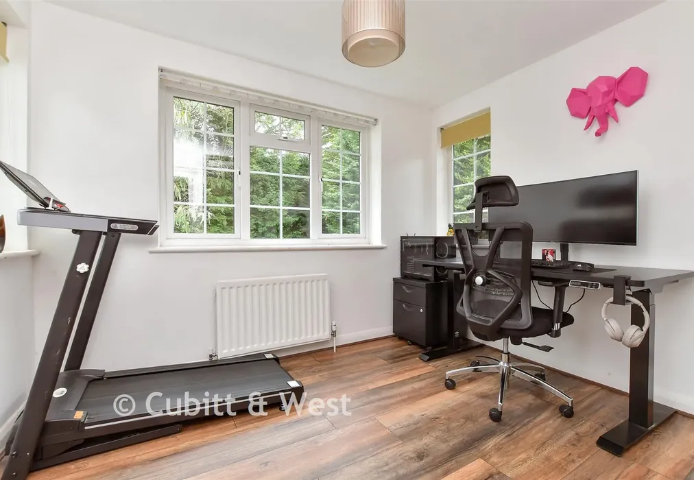 Bedroom 2 - Firs Road, Kenley, Surrey - Wards of Kent