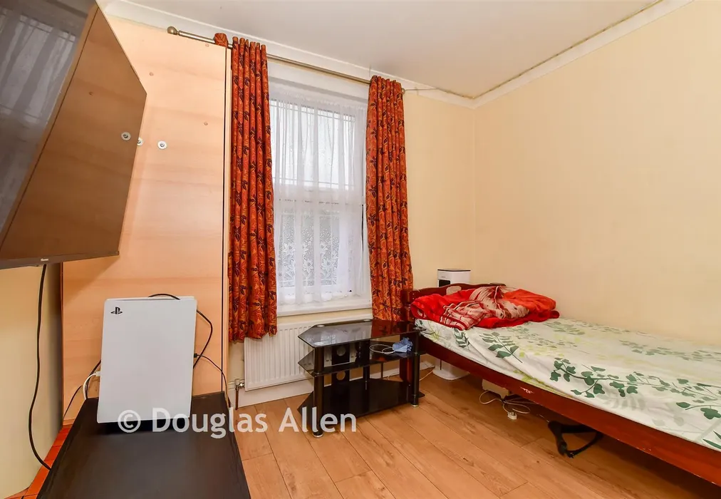 Bedroom 3 - Monega Road, Manor Park - Wards of Kent
