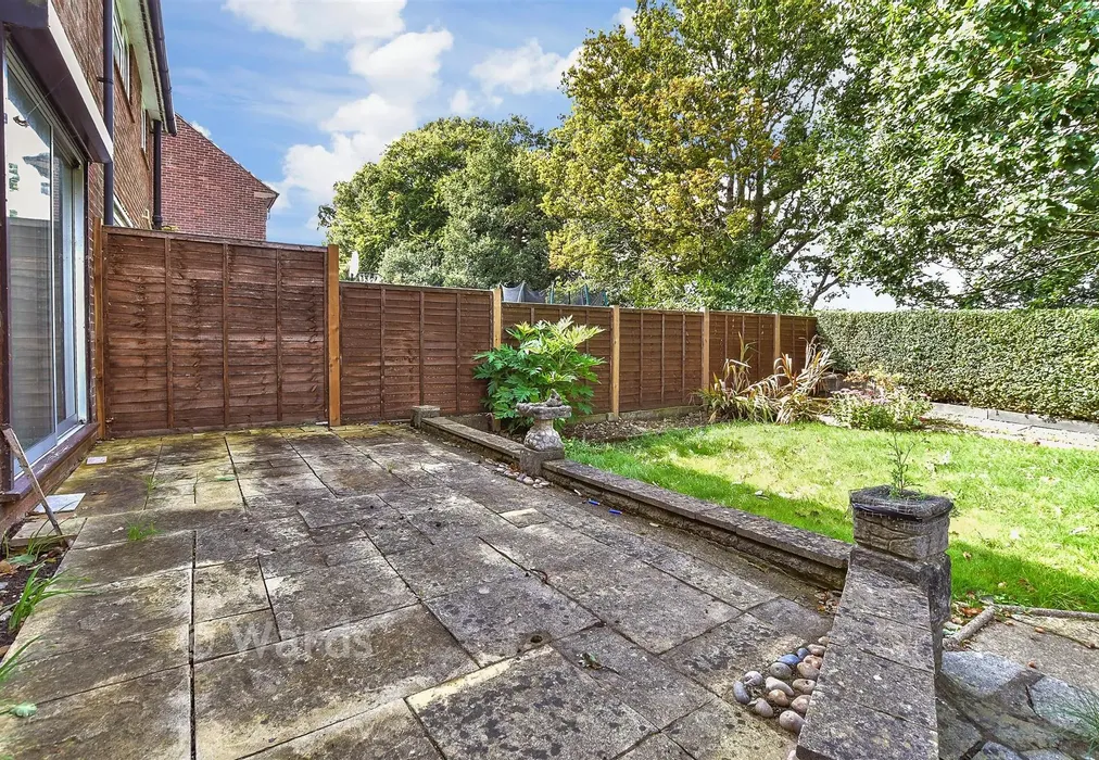 Patio / Decking - Sherwood Road, Tunbridge Wells, Kent - Wards of Kent