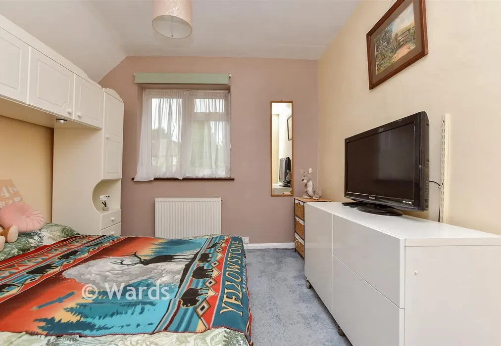 Bedroom 4 - Mandeville Road, Canterbury, Kent - Wards of Kent
