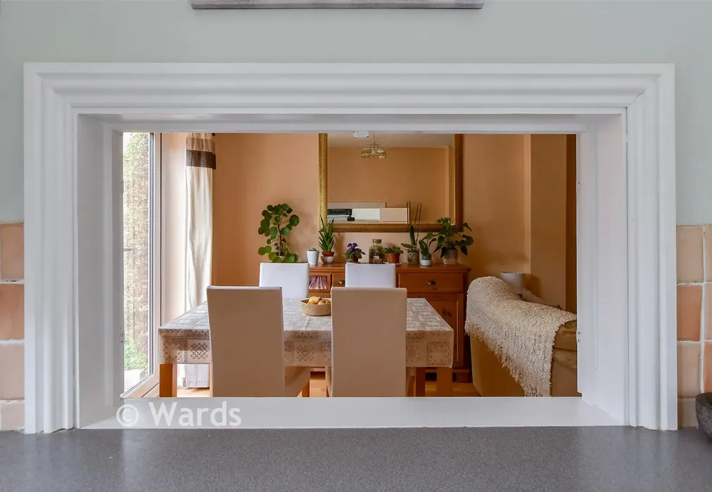 Internal Lifestyle Photograph - Mandeville Road, Canterbury, Kent - Wards of Kent