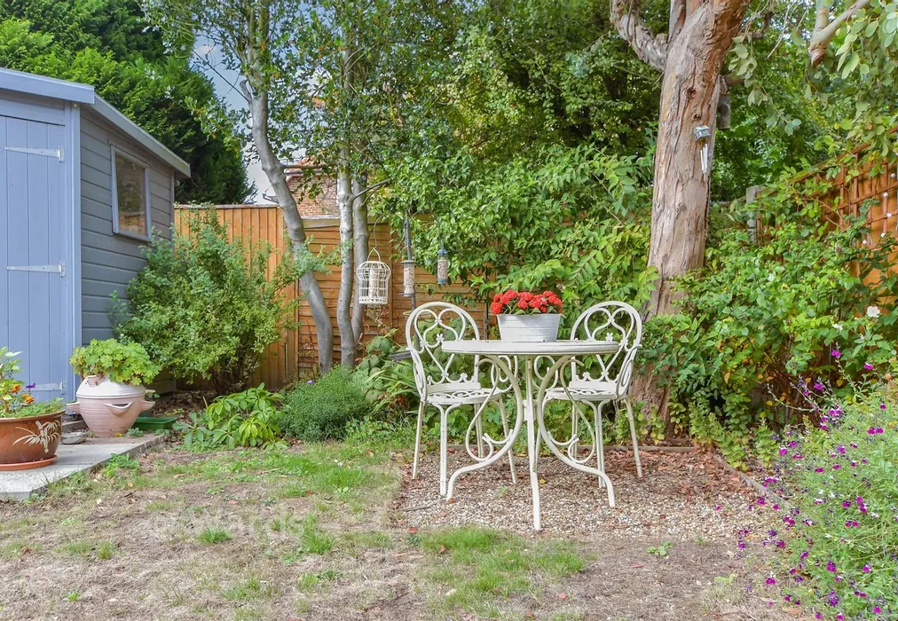 External Lifestyle Photograph - Mandeville Road, Canterbury, Kent - Wards of Kent