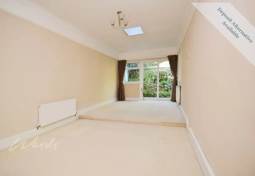 Bedroom 1 - Seabrook Road Hythe CT21 - Wards of Kent