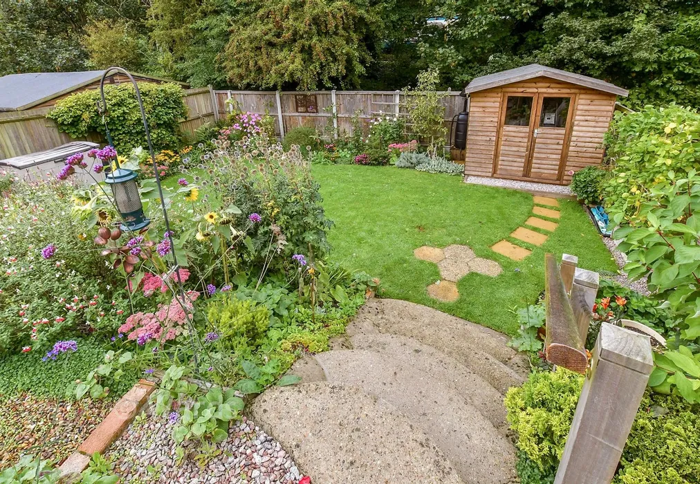 Rear Garden - The Glen, Shepherdswell, Dover, Kent - Wards of Kent