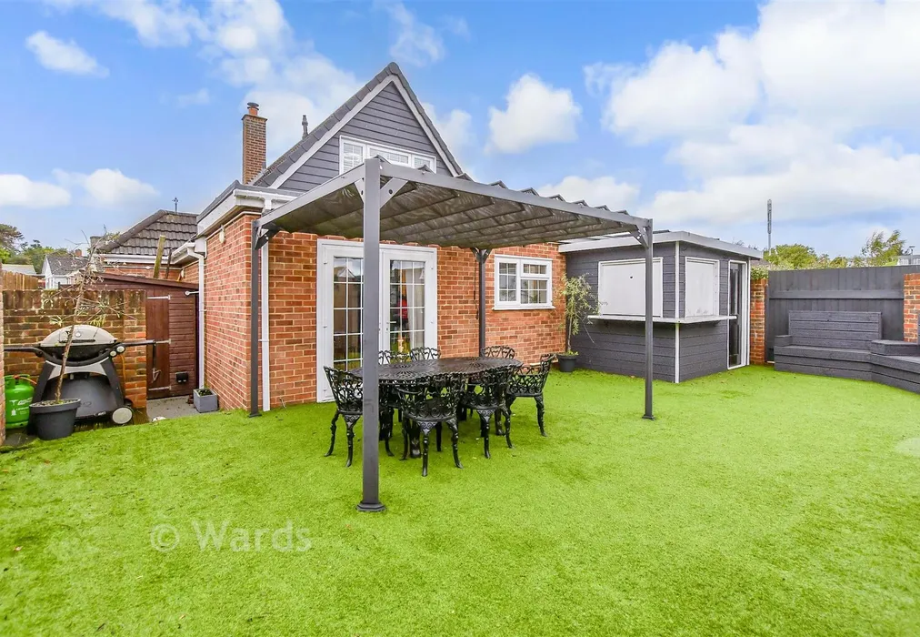 Rear Garden - Newbury Avenue, Maidstone, Kent - Wards of Kent