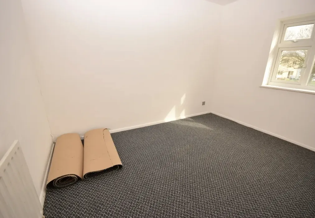 Bedroom 2 - Roodegate, Basildon, SS14 - Wards of Kent