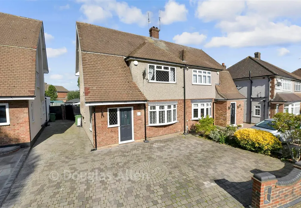 External Web - Avon Road, Upminster, Essex - Wards of Kent