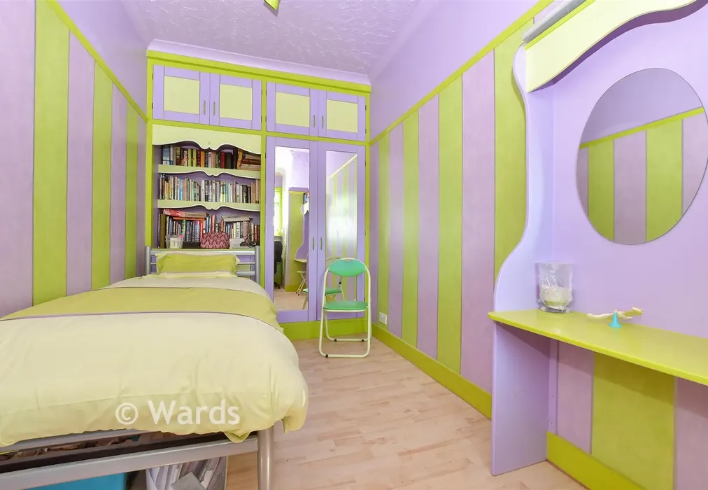 Bedroom 4 - Heathfield Avenue, Dover, Kent - Wards of Kent