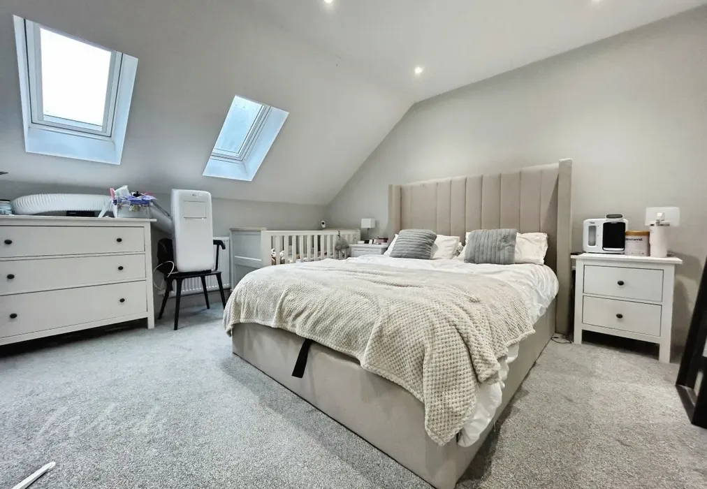 bed 1 - Pembury Road Tonbridge TN9 - Wards of Kent