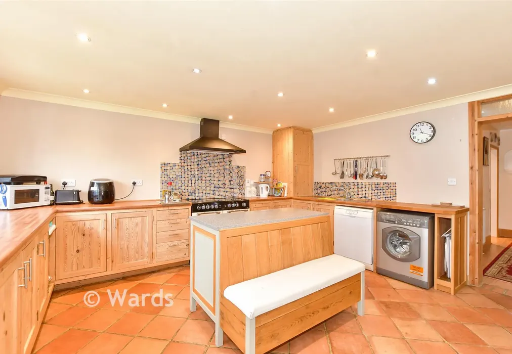 Kitchen/Breakfast Room - Swan Lane, Sellindge, Ashford, Kent - Wards of Kent
