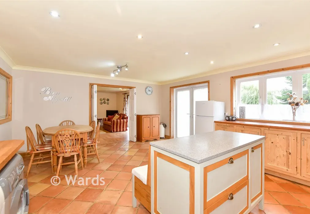 Kitchen/Breakfast Room - Swan Lane, Sellindge, Ashford, Kent - Wards of Kent